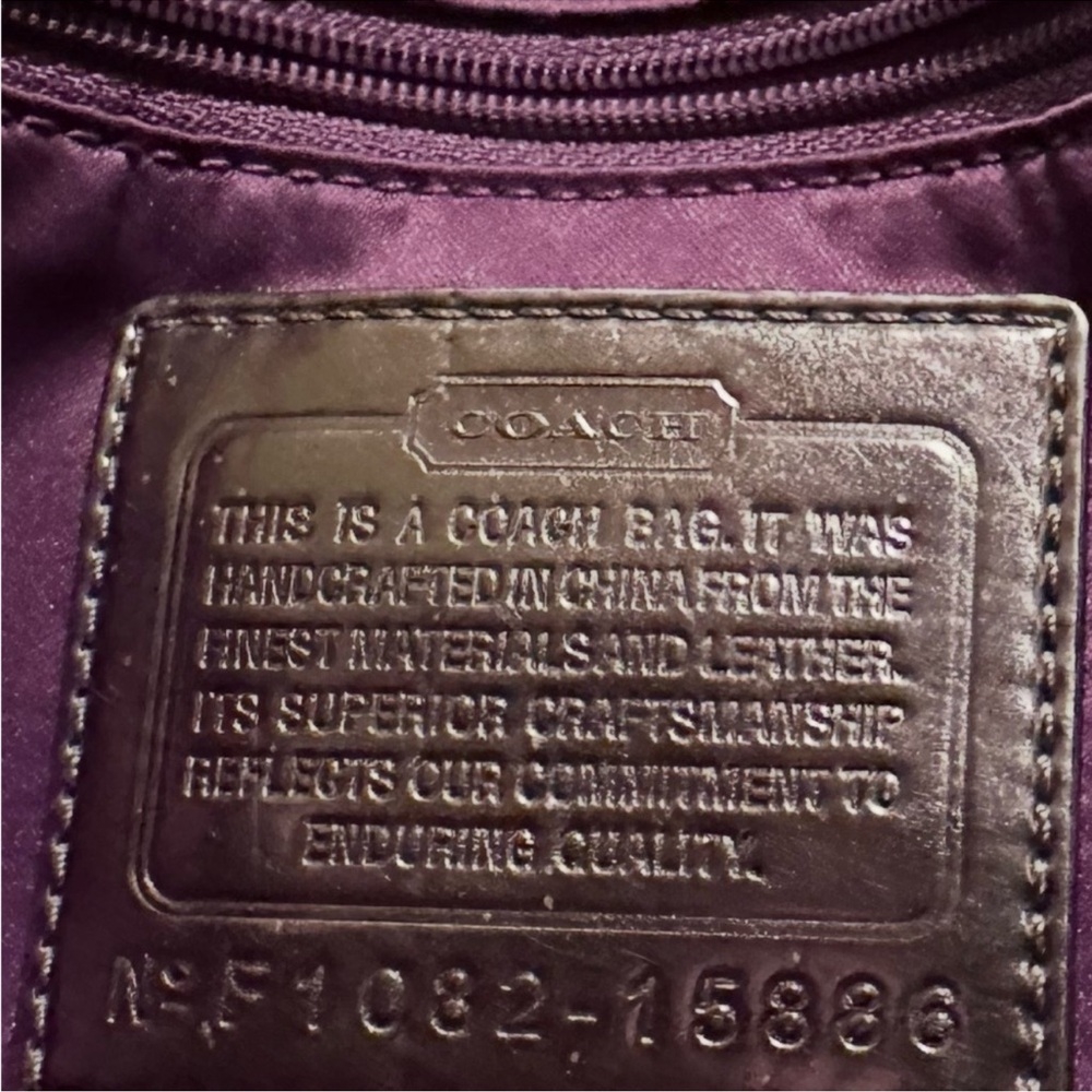 Coach Poppy Tartan Plaid Glam Tote Purple
Y2K 2010 Style 15886 - Picture 14 of 16